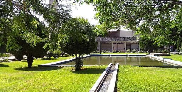 عکس داخل دانشگاه تهران