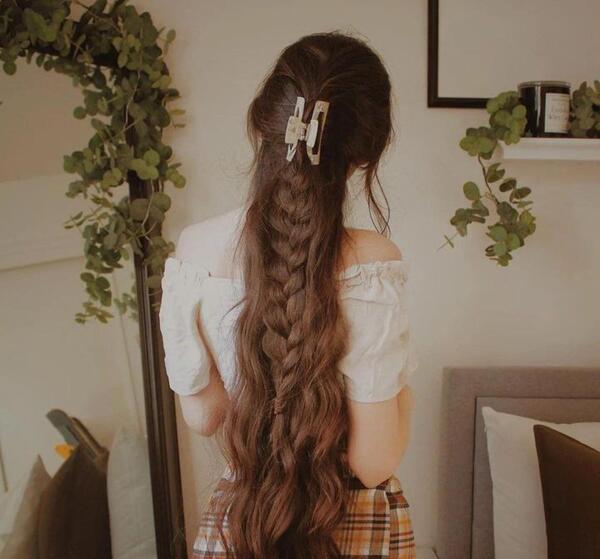 عکس پروفایل فیک دختر مو بلند