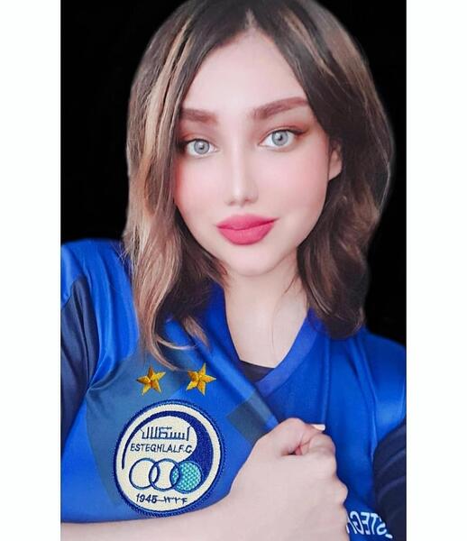 عکس دختر استقلالی فیک