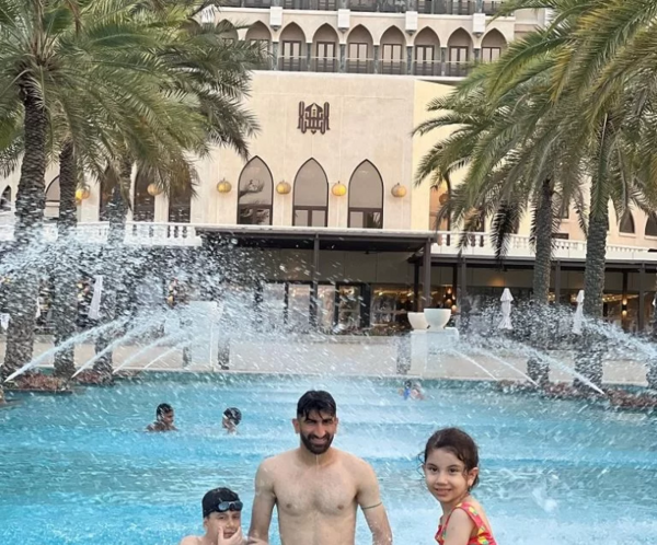 عکس دختر فیک تو استخر