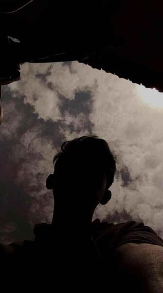 عکس پسر فیک بدون صورت