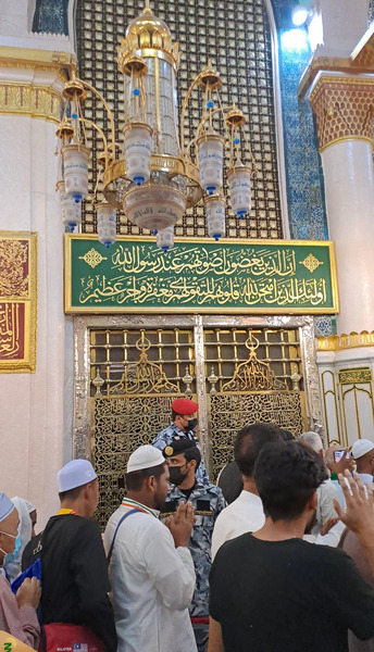 عکس داخل قبر حضرت محمد
