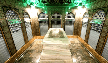 عکس داخل قبر امام رضا