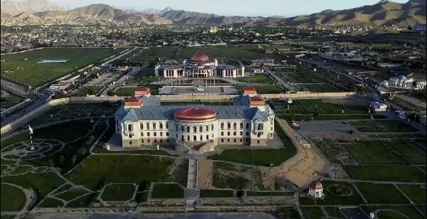 عکس داخل قصر دارالامان