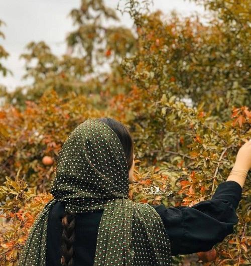 عکس فیک دختر از پشت سر طبیعی