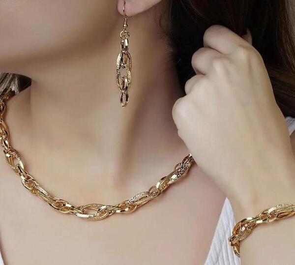 عکس طلای ورساچه