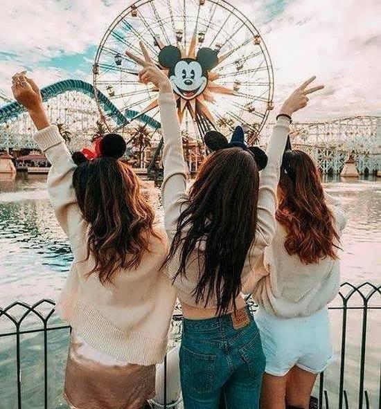 عکس چند تا رفیق کنار هم