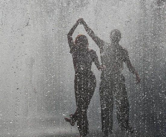 عکس دوتا رفیق سیاه سفید