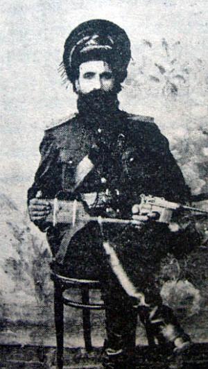 خالو قربان هرسینی عکس همسر میرزا کوچک خان