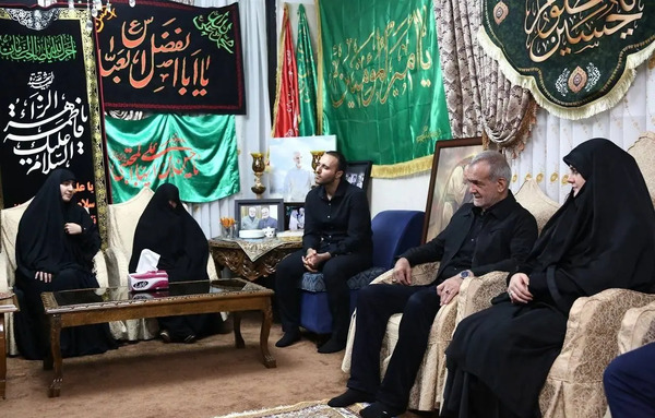 عکس همسر سردار سلیمانی و فرزندانش