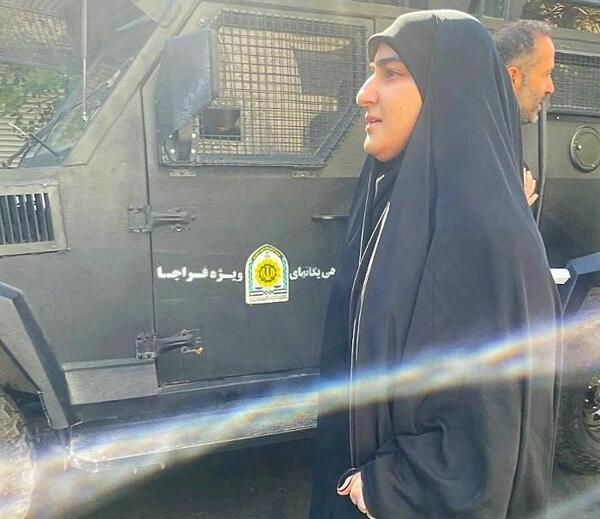 عکس همسر و بچه های سردار سلیمانی