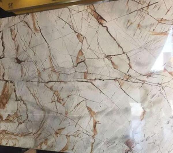 عکس سنگ مرمر در طبیعت