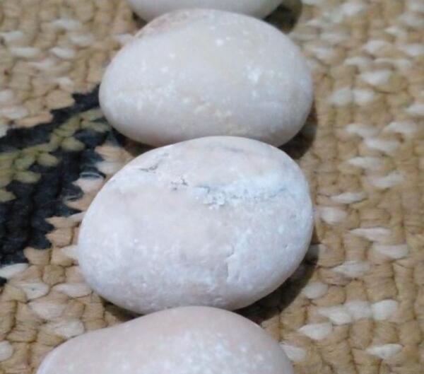 عکس سنگ سفید الماس