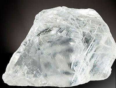 عکس سنگ سفید الماس