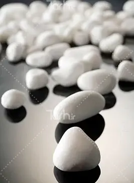 عکس سنگ سفید گرد