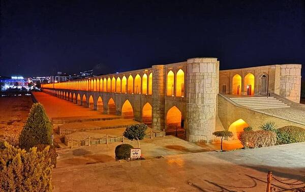 عکس مکان های دیدنی اصفهان