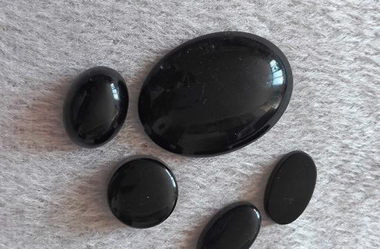 عکس سنگ سیاه قیمتی