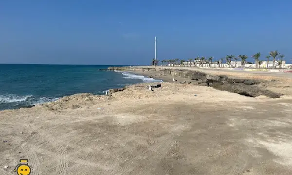 عکس سنگ سیاه جاسک
