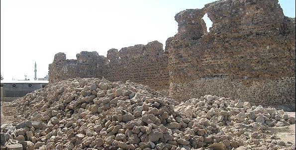 عکس سنگ سیاه جاسک