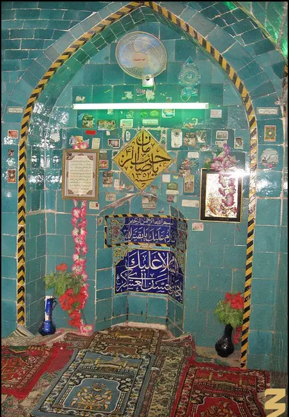 عکس سنگ سبز مسجد سهله