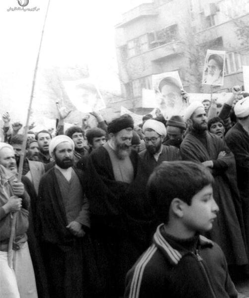 عکس سفیر انگلیس در سال ۵۷