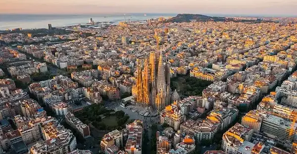 جاهای دیدنی بارسلونا با عکس