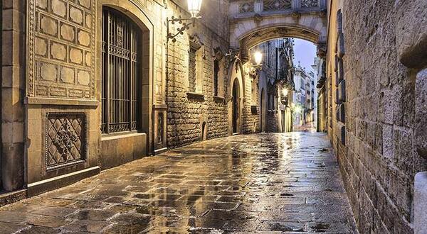 جاهای دیدنی بارسلونا با عکس