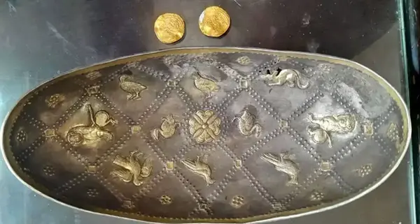 عکس زیرخاکی سکه