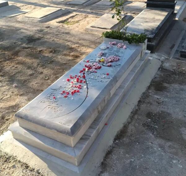 عکس سنگ قبر مسی