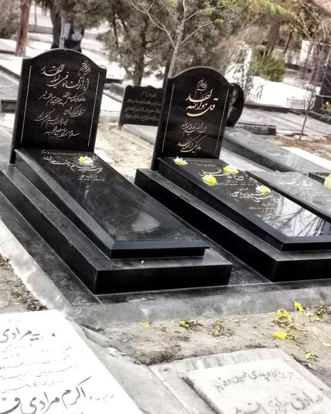 عکس سنگ مزار مرمر