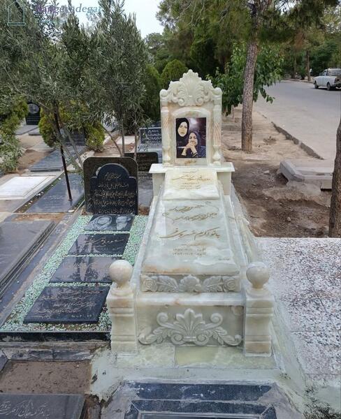 عکس سنگ مزار مرمر