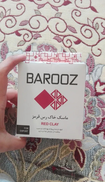 عکس ماسک خاک رس قرمز