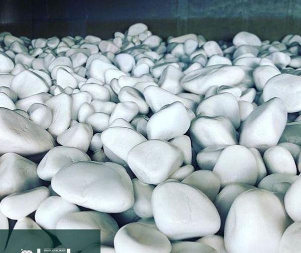 عکس سنگ های قیمتی رودخانه