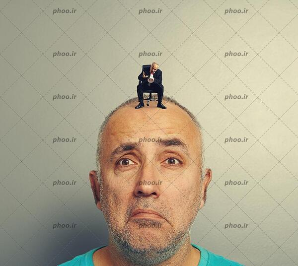 عکس خاکستری غمگین