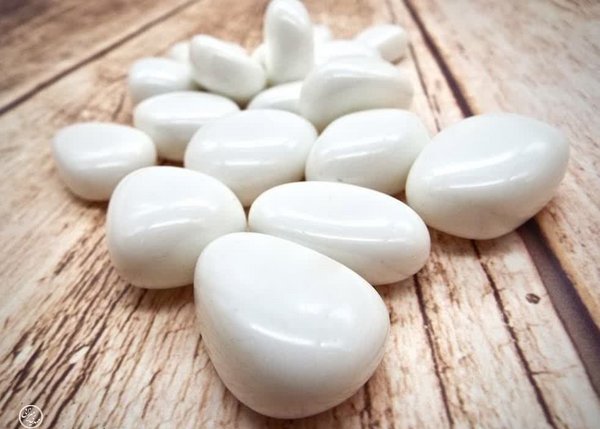 عکس سنگ یشم سفید