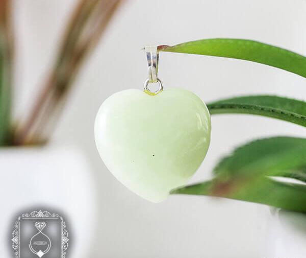 عکس سنگ یشم سفید