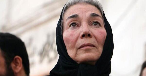 عکس سنگ قبر پروانه معصومی