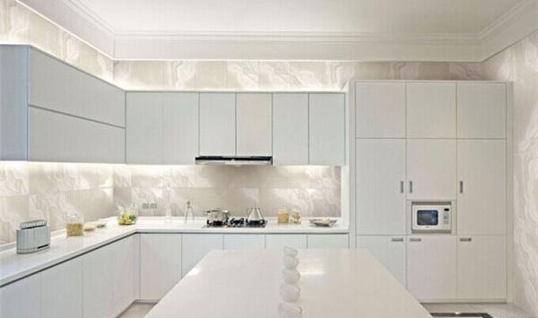 عکس سنگ مصنوعی بین کابینت