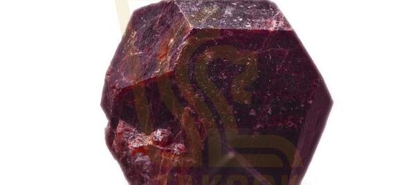 عکس سنگ گارنت قرمز