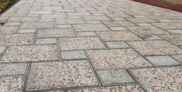 عکس سنگ فرش کف حیاط