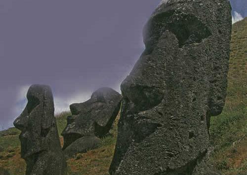 عکس غول سنگی بزرگ