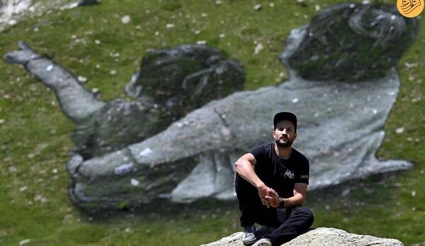 عکس غول سنگی بزرگ