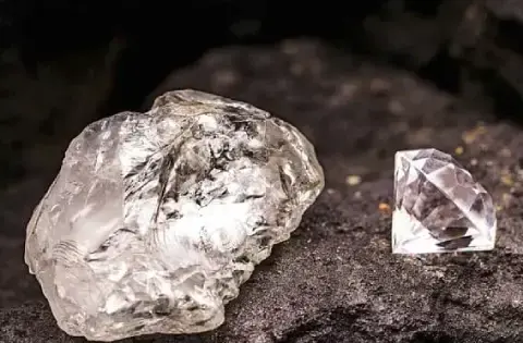 عکس سنگ الماس طبیعی
