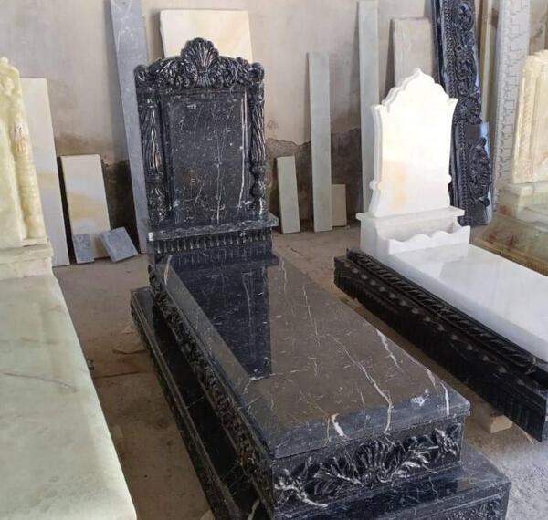 عکس زیباترین سنگ قبر