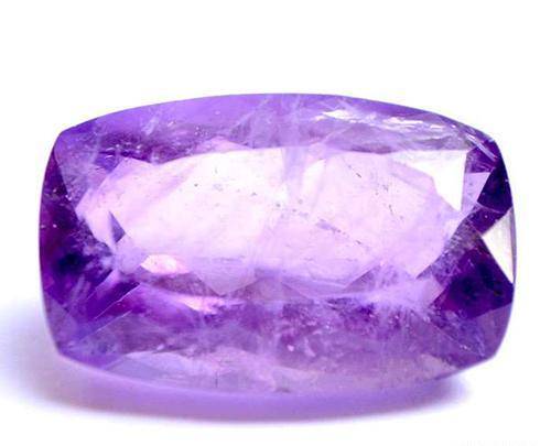 عکس سنگ زمرد بنفش