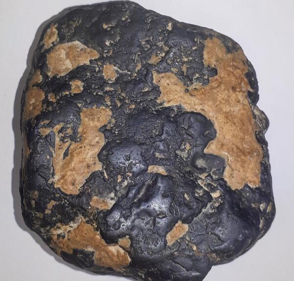 عکس سنگ حدید خام