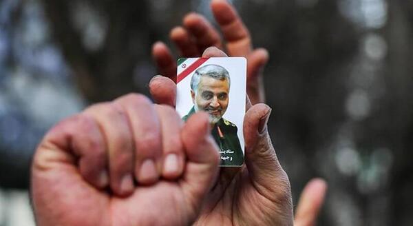 عکس سنگ مزار حاج قاسم سلیمانی