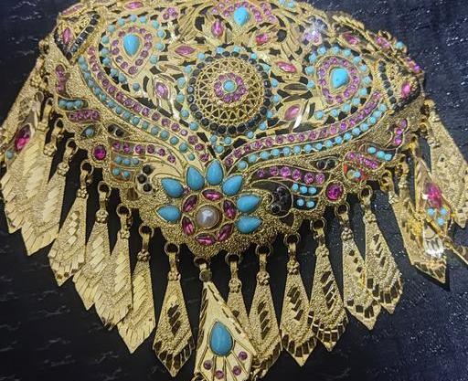عکس سنجاق طلا کلکته