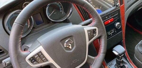 عکس داخل ماشین دنا پلاس توربو دنده ای