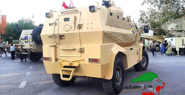عکس داخل نفربر رخش